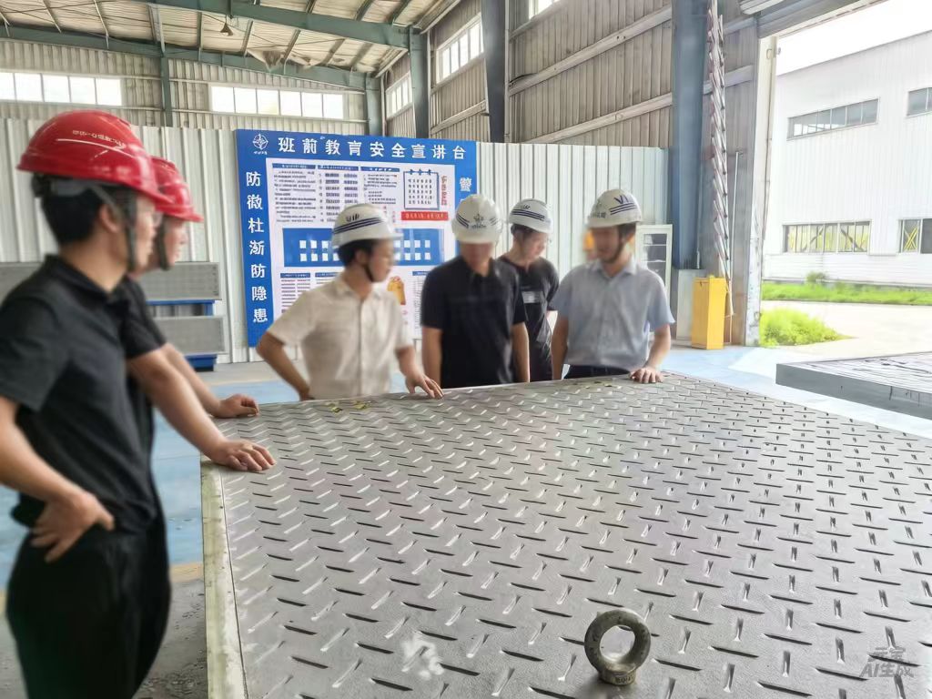 工厂安全教育场景
